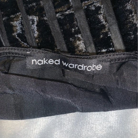 Naked wardrobe velvet Black Striped Bodysuit scoop neck sleeveless  size large - Picture 3 of 5